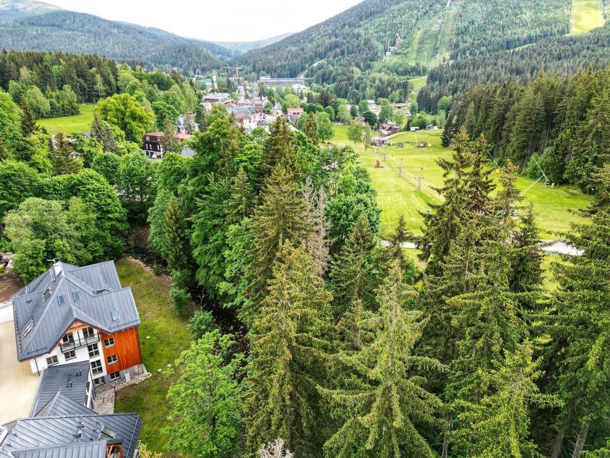 Apartment Alaska Гаррахов Екстер'єр фото